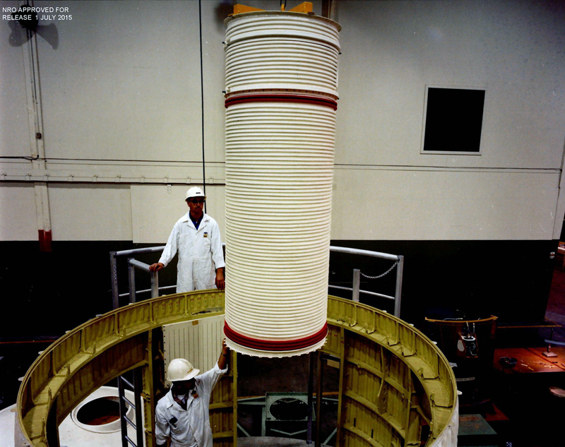 Illustration for article titled Newly Declassified Photos Show The Crewed USAF Spy Spacecraft That Almost Was